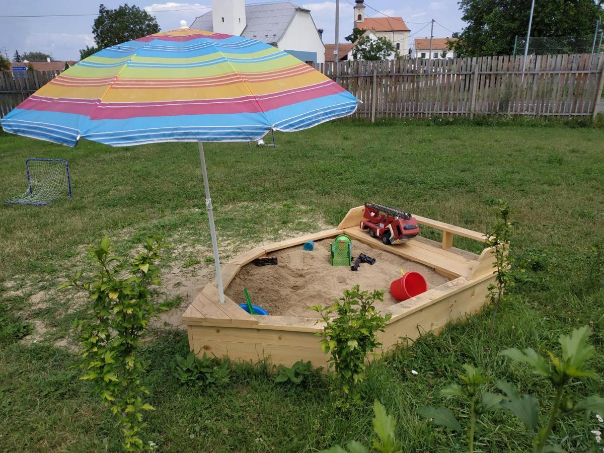Kulna Apartment Brod nad Dyji Екстериор снимка